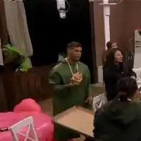 Започна войната за храна във „Фермата“