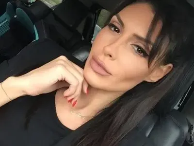 Защо Черната Златка налита само на мъже с деца? Тя ли развали семейството на фитнес инструктора Кирил?