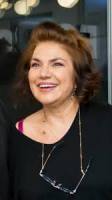 Марта Вачкова била като Фрида Кало (Гримьорка я принудила да си оскубе веждите)