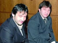 Блага вест! Маргините чакат БЕБЕ (Вижте бъдещата майка с коремче в галерия)