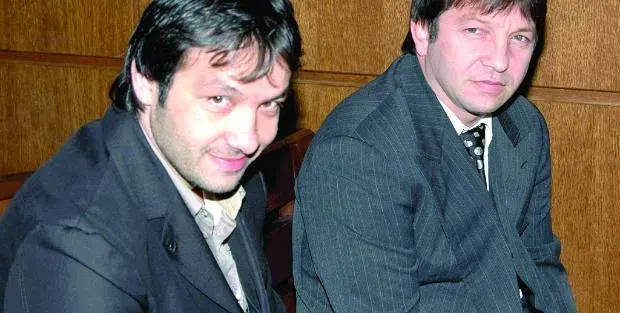 Блага вест! Маргините чакат БЕБЕ (Вижте бъдещата майка с коремче в галерия)
