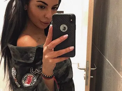 Блага вест! Маргините чакат БЕБЕ (Вижте бъдещата майка с коремче в галерия)