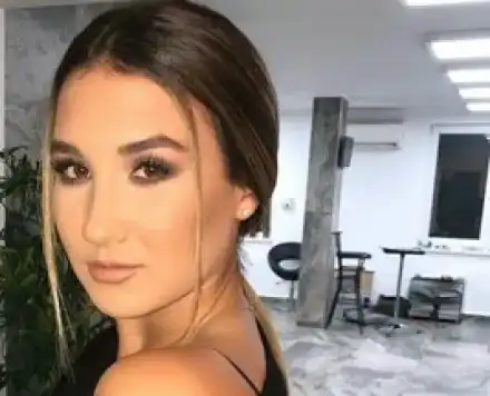 Боби Михайлов скри палавата си дъщеря Елинор в Америка