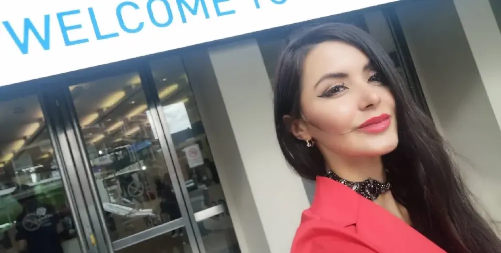 Д-р Полина Паньова представя най-новия хит в областта на неоперативната пластика -  пластичен масаж с лифтинг