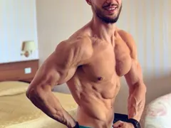 Д-р Тасев от „Откраднат живот” стана културист