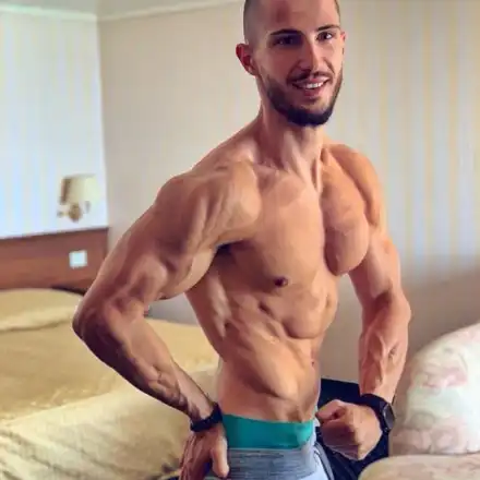 Д-р Тасев от „Откраднат живот” стана културист