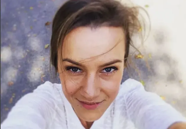 Дария Симеонова остави бебето на бабите (Актрисата се върна на работа)