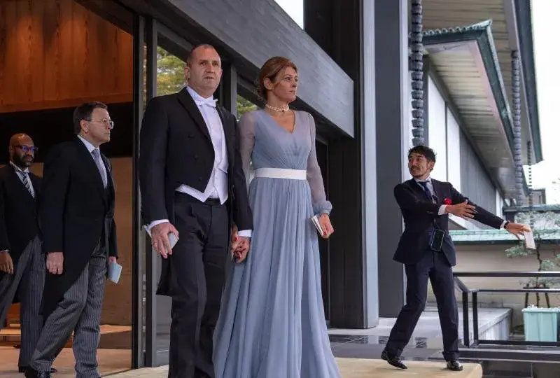 Деси Радева с роклята на Кейт Мидълтън в Япония