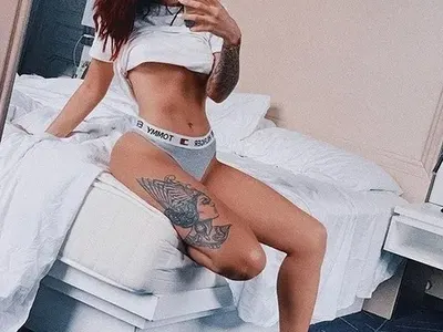 Диона обича да се снима без дрехи