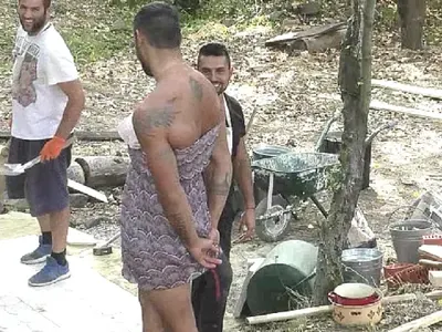 Джендър във „Фермата“!