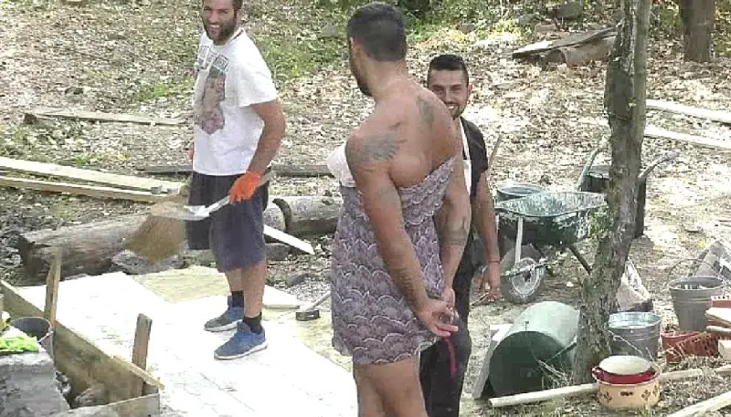 Джендър във „Фермата“!