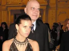 Две бивши и настоящата любовница на Слави - част от партията му