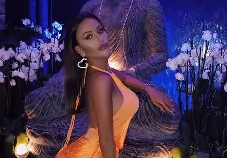 Гери-Никол стопява яката дупара заради Тита