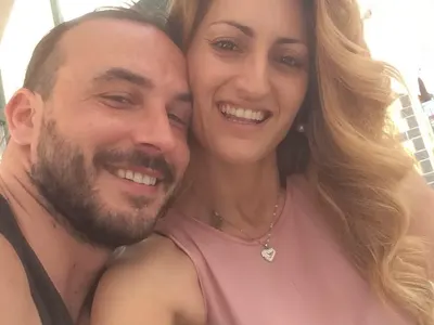 Грандиозна измама във „Фермата“!! „Влюбеният“ Краси крие годеница в Испания (Вижте снимки на ТАЙНОТО му семейство)