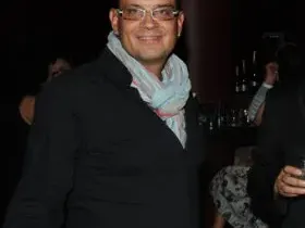 Импресариото на Васко Кеца пропищя от градинари