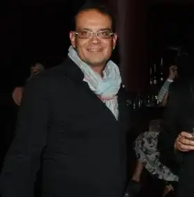 Импресариото на Васко Кеца пропищя от градинари