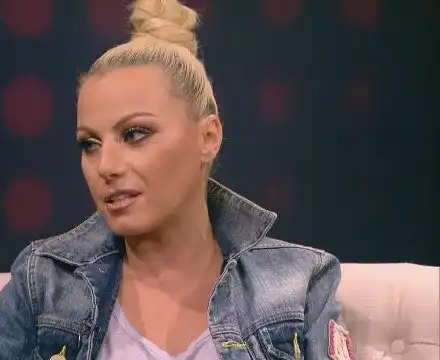 Камелия: Нямам приятелки след колежките си! (Певицата категорична, че във фолка приятелства няма)