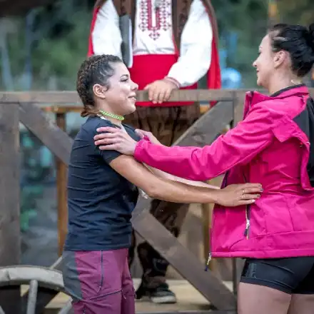 Киану Рийвс се обясни в любов на дуелистка във „Фермата“