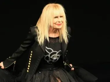 Лили Иванова плашещо слаба (Примата под критичните 40 кг, харчи само по 2 лв за вечеря)