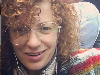 Люси Дяковска: Официално остарях!