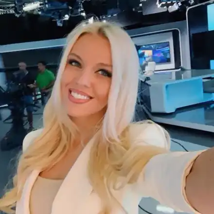 Манекенки и юристки станаха синоптички  + в коя телевизия се разхождат най-дългите крака