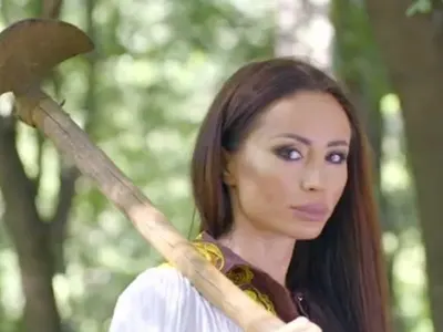 Мариана Маринова не различава платено момиче от модел