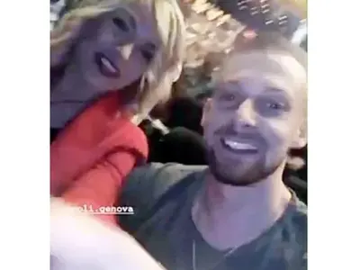 Мария Илиева се помири с родата на бившия, 40-годишната певица се раздава с къса черна рокля (Снимки)