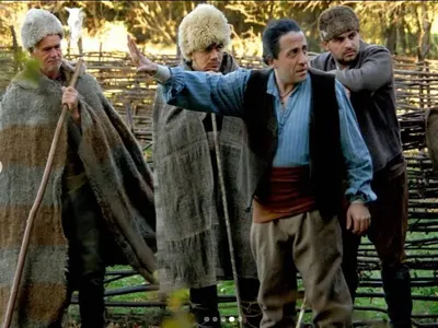 Мариус Куркински се сроди с Камен Донев