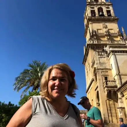 Марта Вачкова пак се ошишка зверски, пак се мъчи с диети