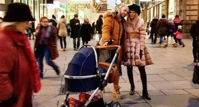 Месечков будува заради бебето