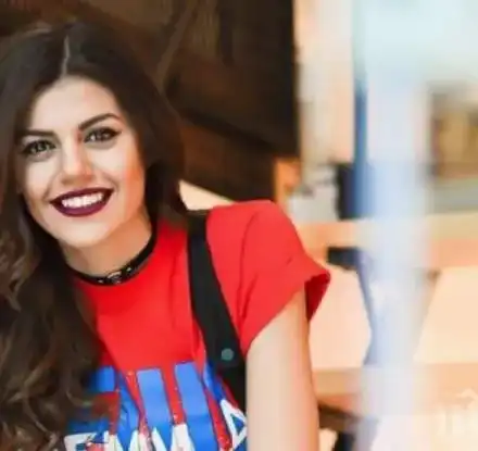 Михаела Филева се хвали с нов приятел