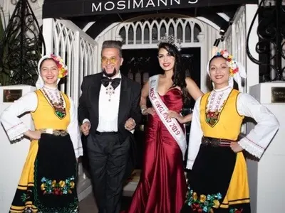 Мис Англия - дама на лорд Минчев за Българския бал в Лондон!