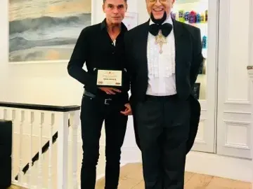 Мис Англия - дама на лорд Минчев за Българския бал в Лондон!