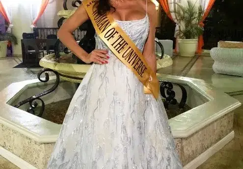 Мисис България Роксана Кирилова спечели най-голямата награда “Mrs Women of the Universe” на световния конкурс в  Доминикана (Снимки)