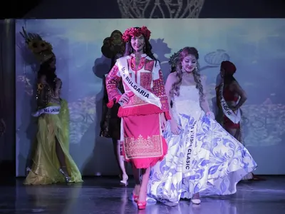 Мисис България Роксана Кирилова спечели най-голямата награда “Mrs Women of the Universe” на световния конкурс в  Доминикана (Снимки)