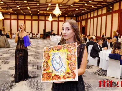 „Мисис Дама на годината“ Ваня Ламбева подкрепи каузата на Парижкия бал