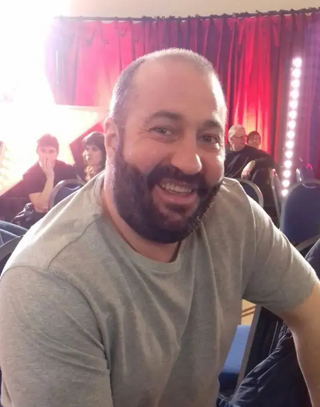 Митьо Крика стана даскал по математика в Лондон! Работи за наследник и мисли за сватба