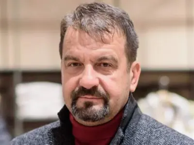 Ники Кънчев хапва сладко въпреки диабета