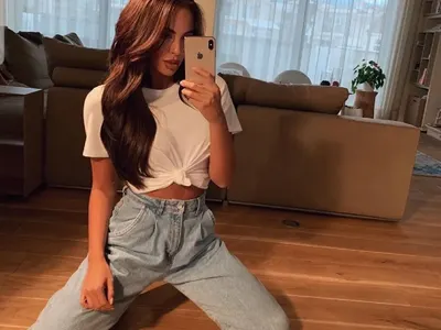 Николета Лозанова отиде на театър (Снимки)