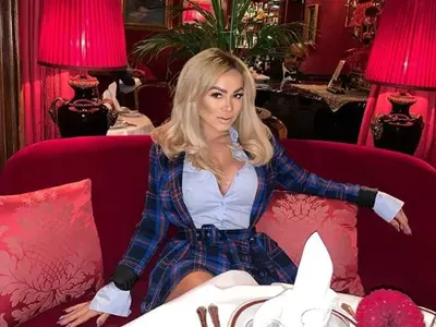 Нора Недкова се забавлява в Пратера