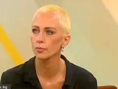 Оперираха мъжа на Нана