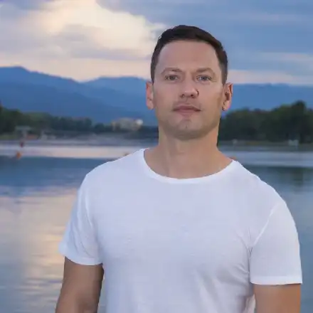 Орлин Павлов организира подписка за изборите: Нямаш диплома, не гласуваш!