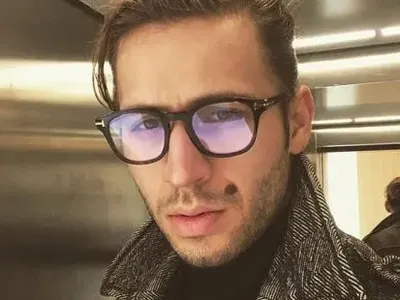 Папи Ханс: Винаги съм мислил, че изглеждам като г*з, самотен и тъжен човек съм!