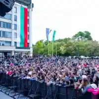 Празничен финал за One Love Tour 2019