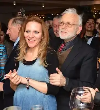 Приятел на Ицко Финци го жени за Лиза (Навива го и за второ дете)