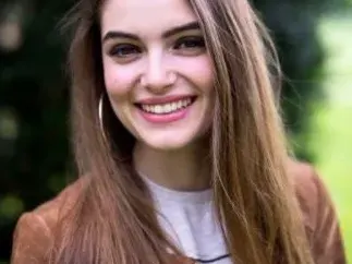 Радина Боршош се глези в Париж