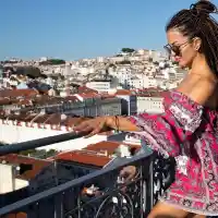 Райна носи брутални ментета, облича се за 20 лева с най-ниско качество фалшификати