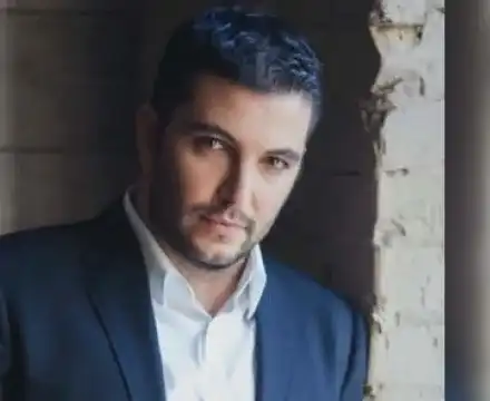 СКАНДАЛ! Ченгета пазели израелския аферист Илан Цоря в България!