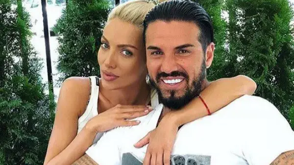 Следродилна депресия тресе Златка, хитрушата кръстила бебето Благо, за да прецака бившите жени на Джизъса