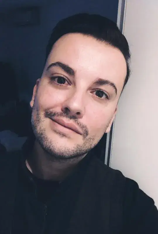 Стефан Илчев затъна до гуша, завлича и дължи пари на кой ли не!